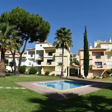 Apartamento Jardins Santa Eulalia - Indoor Heated Pool Apartment *